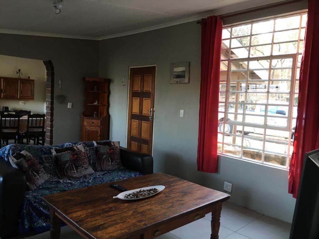 Leopard Tree Retreat Mbombela Exterior foto