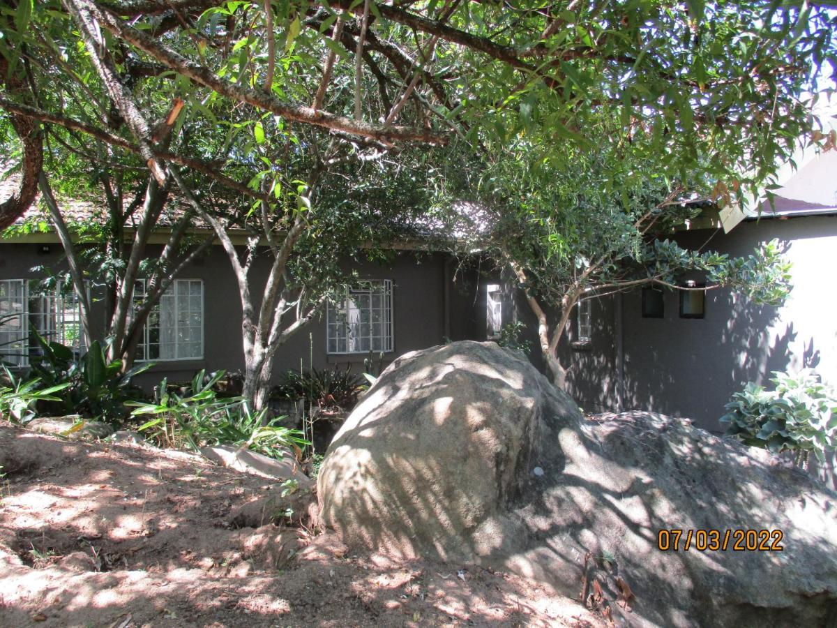 Leopard Tree Retreat Mbombela Exterior foto